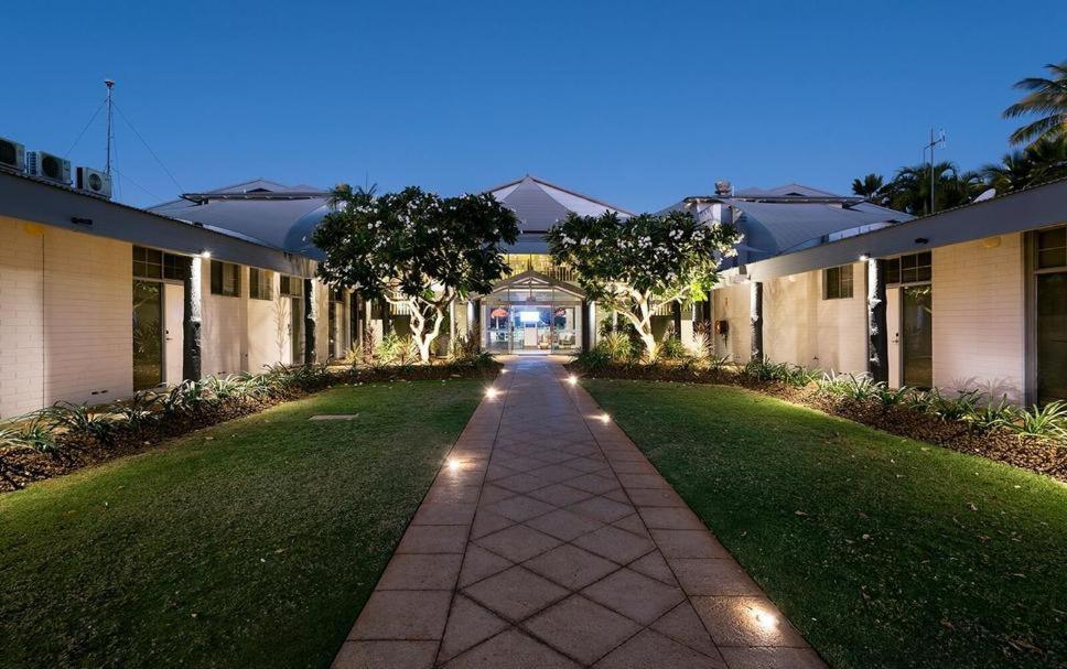 Mangrove Hotel Broome Dış mekan fotoğraf