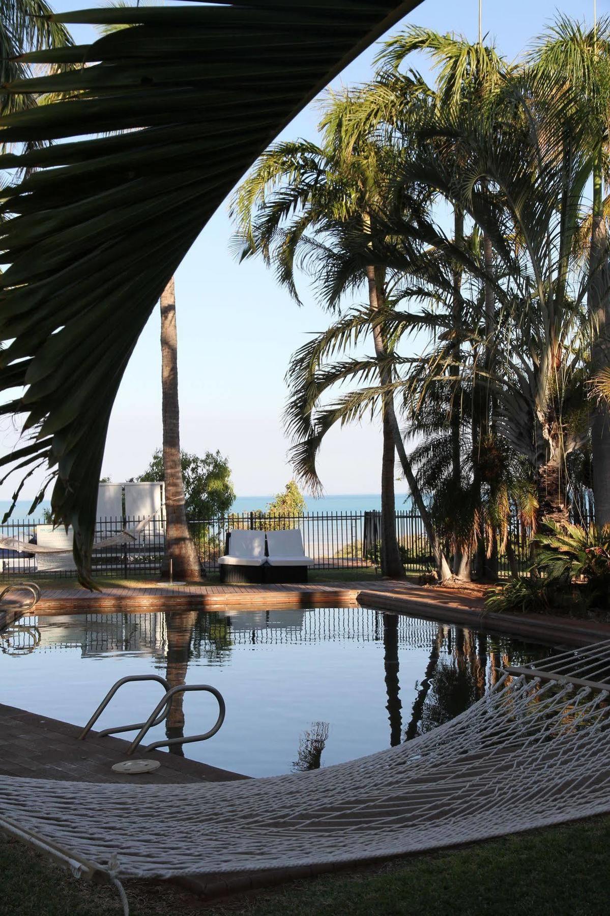 Mangrove Hotel Broome Dış mekan fotoğraf
